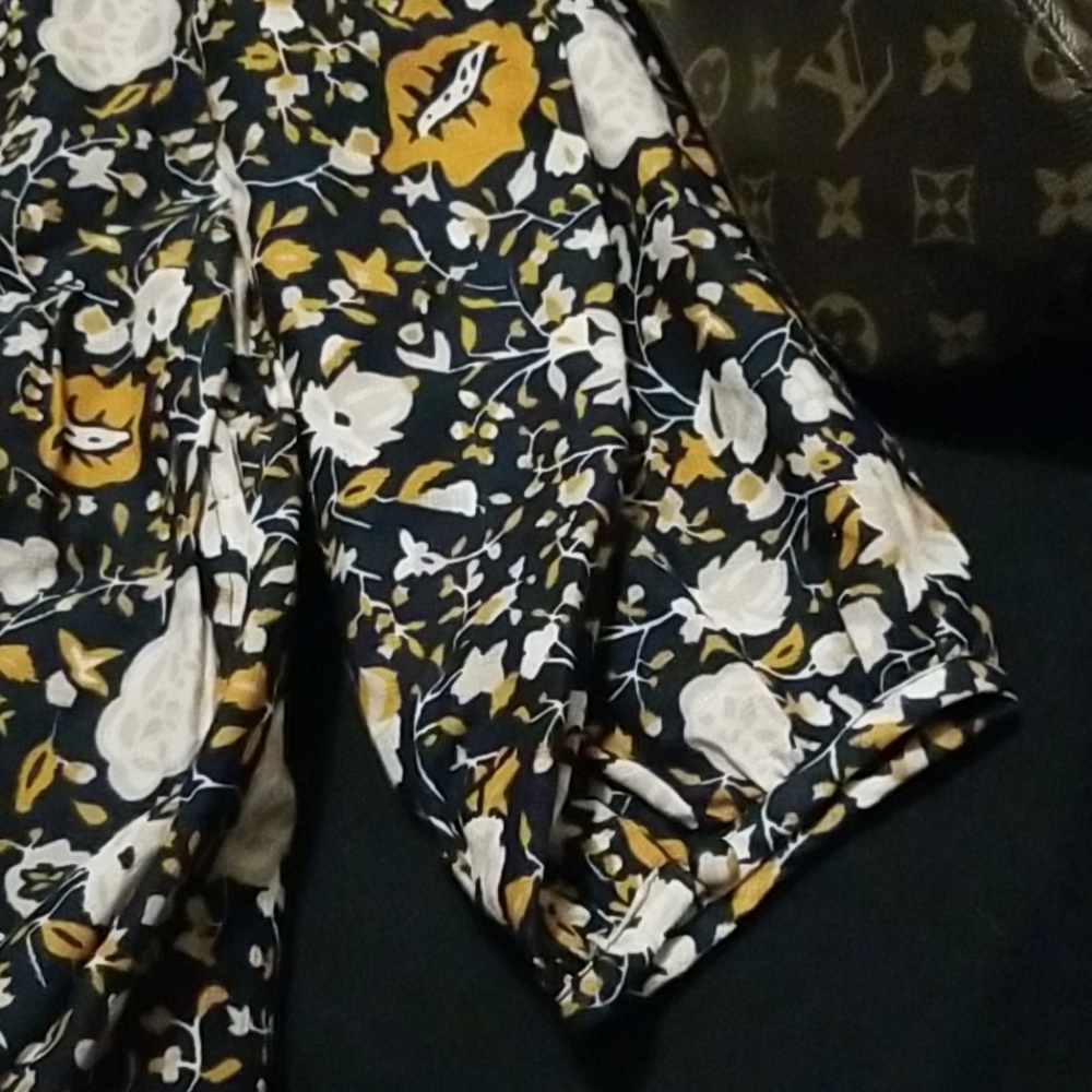Universal Threads midi floral dress Pioneer Style - Picture 4 of 8